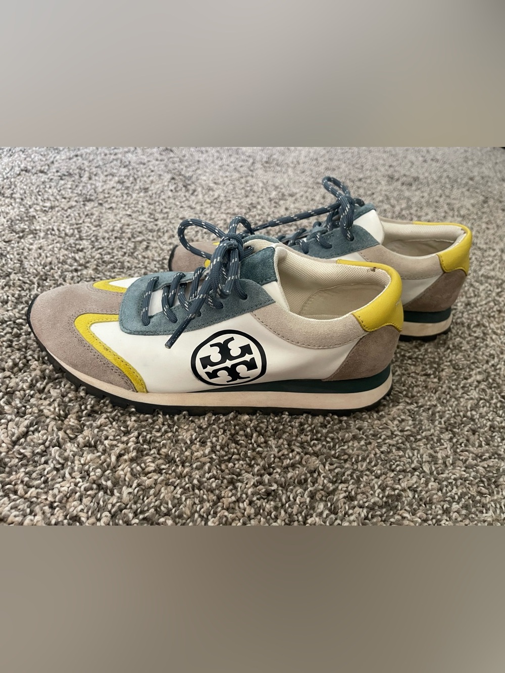 Women’s Tory Burch Vintage Nylon Runner Sneakers Size 6.5